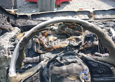 2018 Subaru Crosstrek Premium из США, поврежденный, VIN JF2GTACC2J8348937